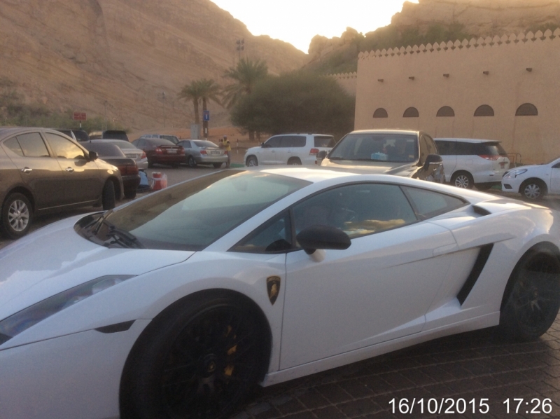 Аренда автомобиля в Дубае