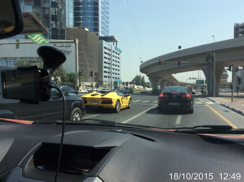 Аренда автомобиля в Дубае