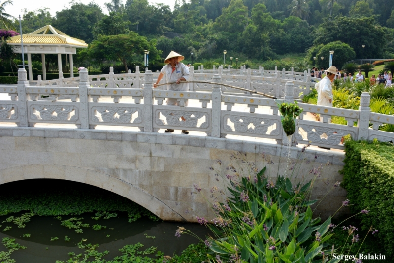 Азиадские штучки Queen-pig, тук-тук и хот-дог по-хайнаньски в круизе Voyager of the Seas