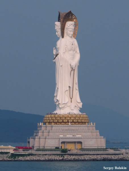 Азиадские штучки Queen-pig, тук-тук и хот-дог по-хайнаньски в круизе Voyager of the Seas