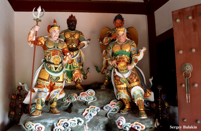 Азиадские штучки Queen-pig, тук-тук и хот-дог по-хайнаньски в круизе Voyager of the Seas