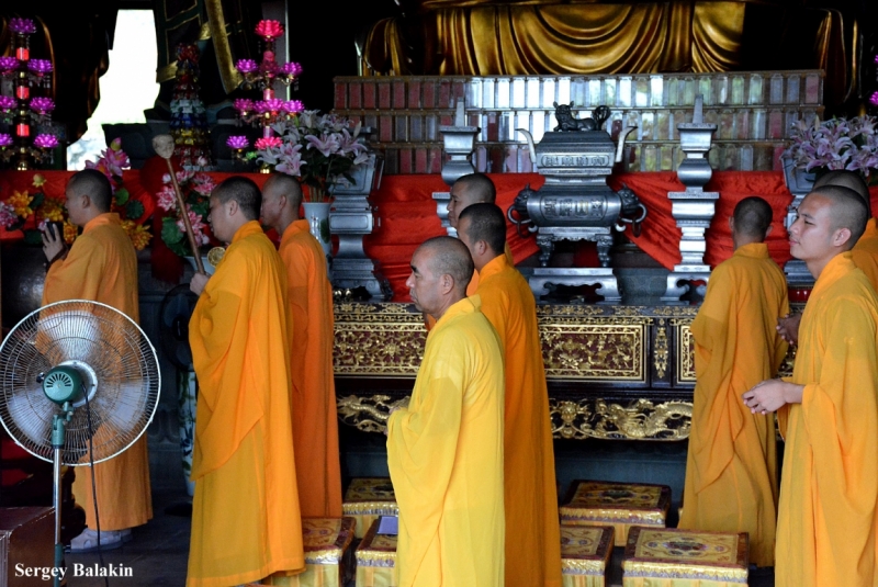 Азиадские штучки Queen-pig, тук-тук и хот-дог по-хайнаньски в круизе Voyager of the Seas