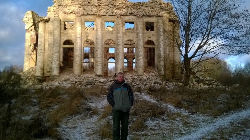 Ленинградская область деревня Пятая гора, координаты N 59° 26.646, E 29° 45.244.