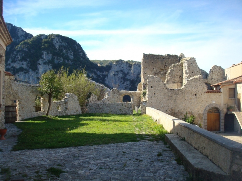 Национальные парки: Кампания, Базиликата, Калабрия.