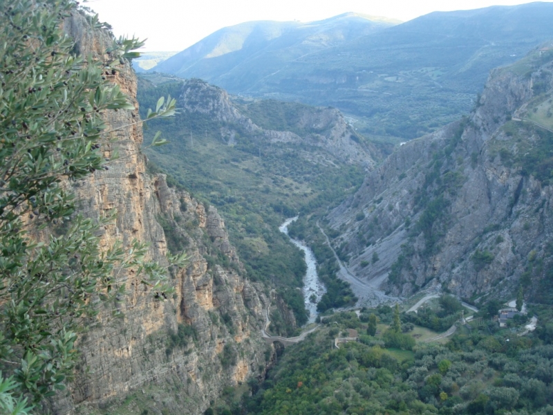 Национальные парки: Кампания, Базиликата, Калабрия.