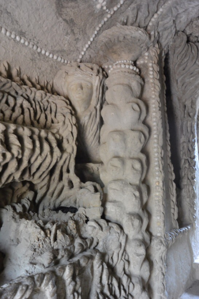 Отрив - идеальный дворец почтальона Шеваля