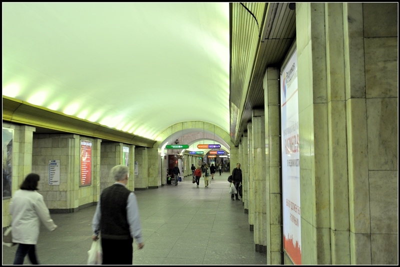 Питер: город контрастов.