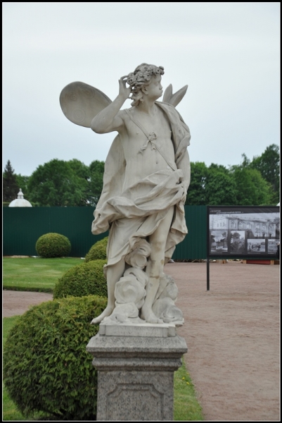 Питер: город контрастов.