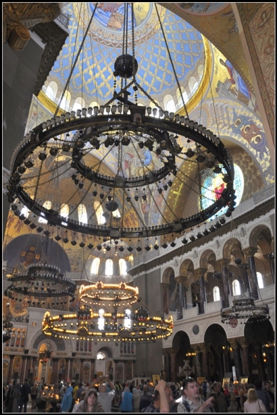 Питер: город контрастов.