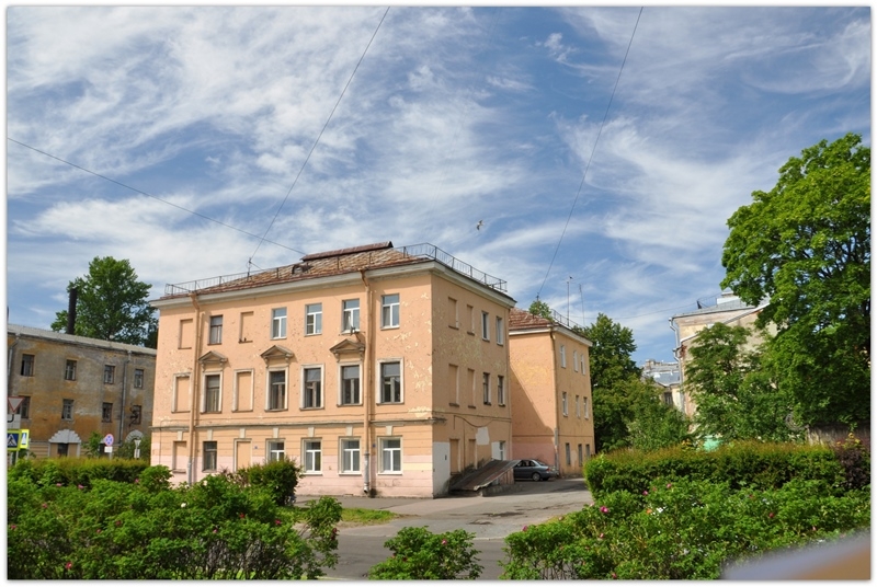 Питер: город контрастов.