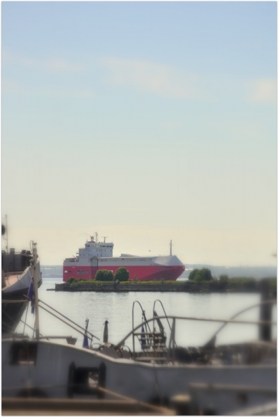 Питер: город контрастов.