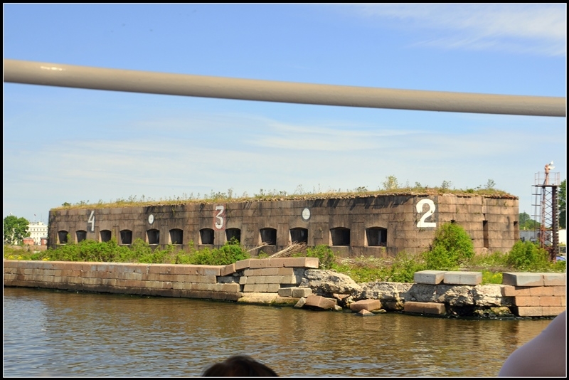 Питер: город контрастов.