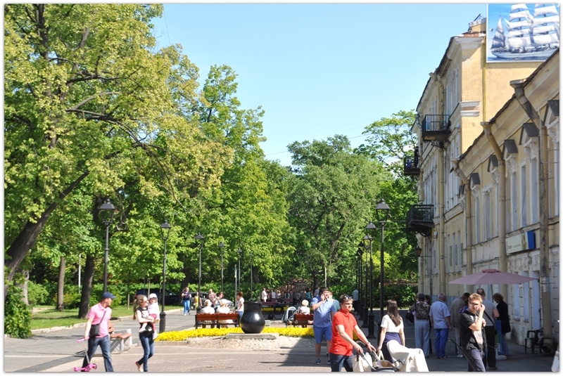 Питер: город контрастов.