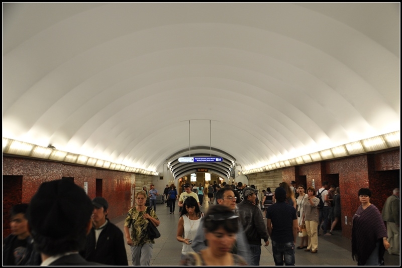 Питер: город контрастов.