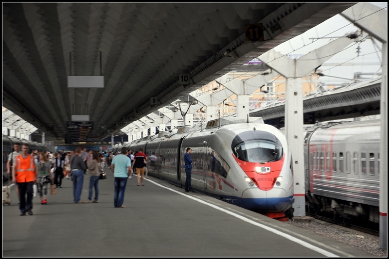 Питер: город контрастов.