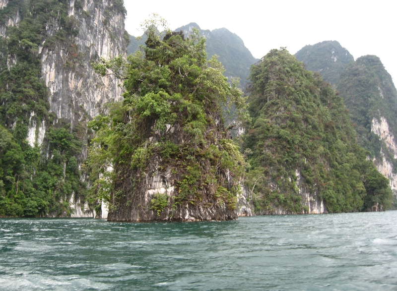 Рыбалка на озере Чео Лан (Cheow Lan)