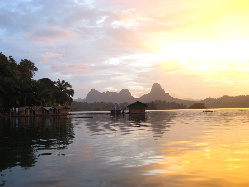 Рыбалка на озере Чео Лан (Cheow Lan)