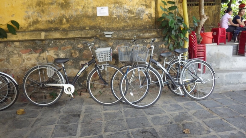 Вьетнам. Центральный и северный. Восемь четыре два