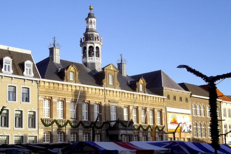 Из провинций в столицу (Нидерланды)