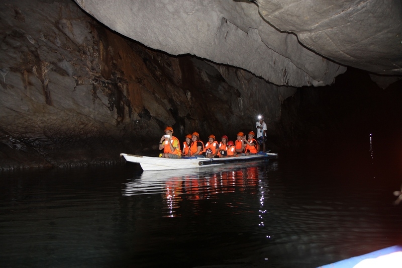 Палаван и Боракай (через Гонконг). Стандартный маршрут