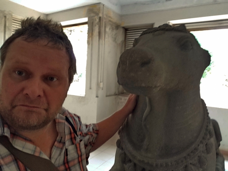 Из Тайланда на мотобайке во Вьетнам, Лаос, Камбоджу. Путешествие во Времени в Город Весны