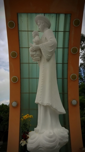 Из Тайланда на мотобайке во Вьетнам, Лаос, Камбоджу. Путешествие во Времени в Город Весны