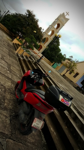 Из Тайланда на мотобайке во Вьетнам, Лаос, Камбоджу. Путешествие во Времени в Город Весны