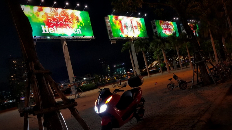 Из Тайланда на мотобайке во Вьетнам, Лаос, Камбоджу. Путешествие во Времени в Город Весны