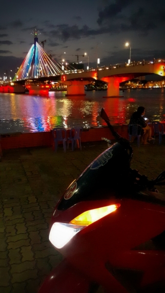 Из Тайланда на мотобайке во Вьетнам, Лаос, Камбоджу. Путешествие во Времени в Город Весны