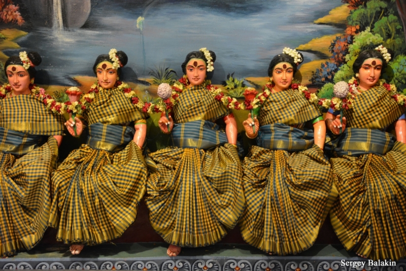 Азиадские штучки Queen-pig, тук-тук и хот-дог по-хайнаньски в круизе Voyager of the Seas