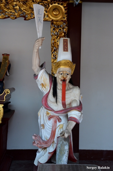 Азиадские штучки Queen-pig, тук-тук и хот-дог по-хайнаньски в круизе Voyager of the Seas