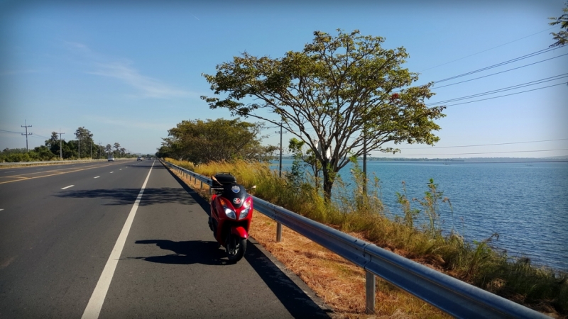 Из Тайланда на мотобайке во Вьетнам, Лаос, Камбоджу. Путешествие во Времени в Город Весны
