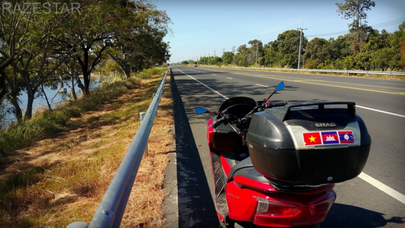 Из Тайланда на мотобайке во Вьетнам, Лаос, Камбоджу. Путешествие во Времени в Город Весны