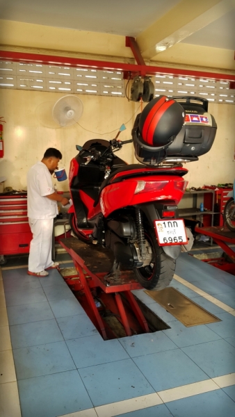 Из Тайланда на мотобайке во Вьетнам, Лаос, Камбоджу. Путешествие во Времени в Город Весны