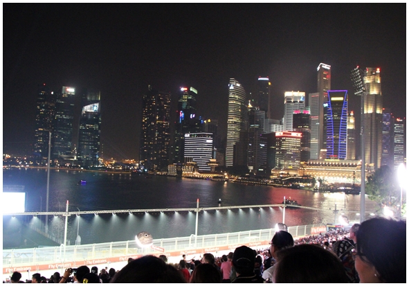 Двенадцать дней осени в городе вечного лета