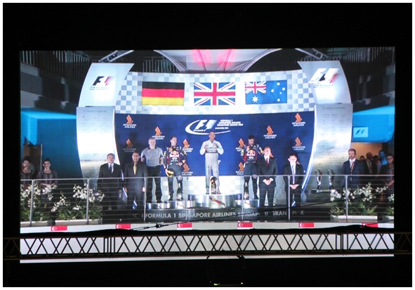 Двенадцать дней осени в городе вечного лета