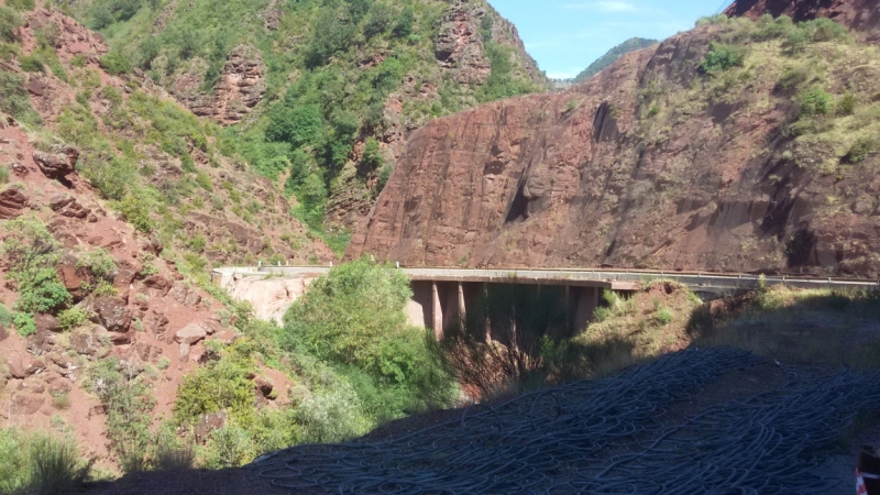 Прованс в июле 2015. Вроде банально, но с загогулиной.