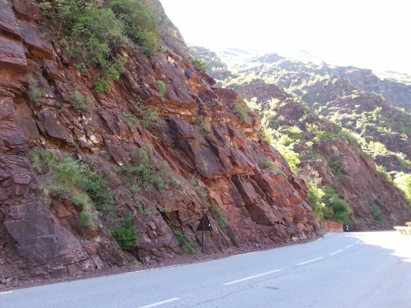 Прованс в июле 2015. Вроде банально, но с загогулиной.