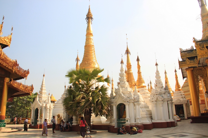 Мьянма весной. Затерянный мир золотых ступ и сияющих улыбок. От Mawlamuine до Monywa