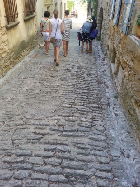 Прованс в июле 2015. Вроде банально, но с загогулиной.