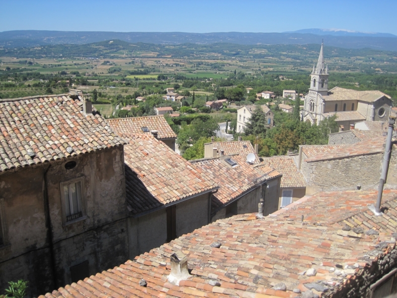 Прованс в июле 2015. Вроде банально, но с загогулиной.