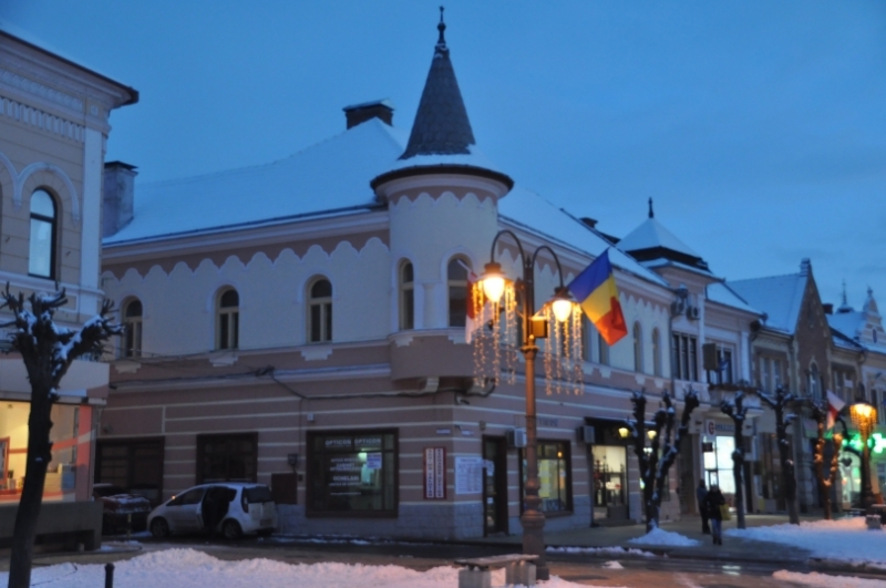Новогодний укус вампира или соло для двух путешественников и авто Новогодний укус вампира или соло для двух путешественников и авто