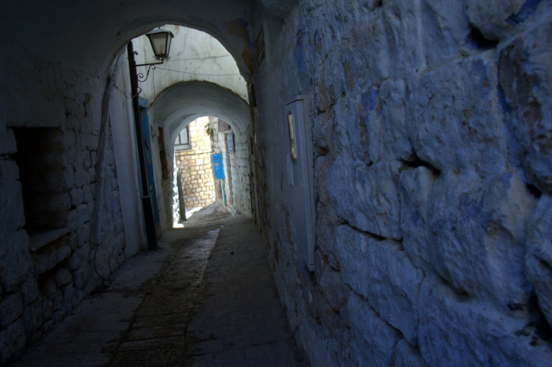 Safed1