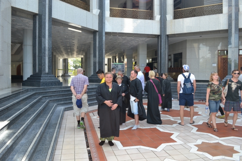Азиатский круиз Costa Victoria: Филиппины (Себу), китайский Новый год в Гонконге