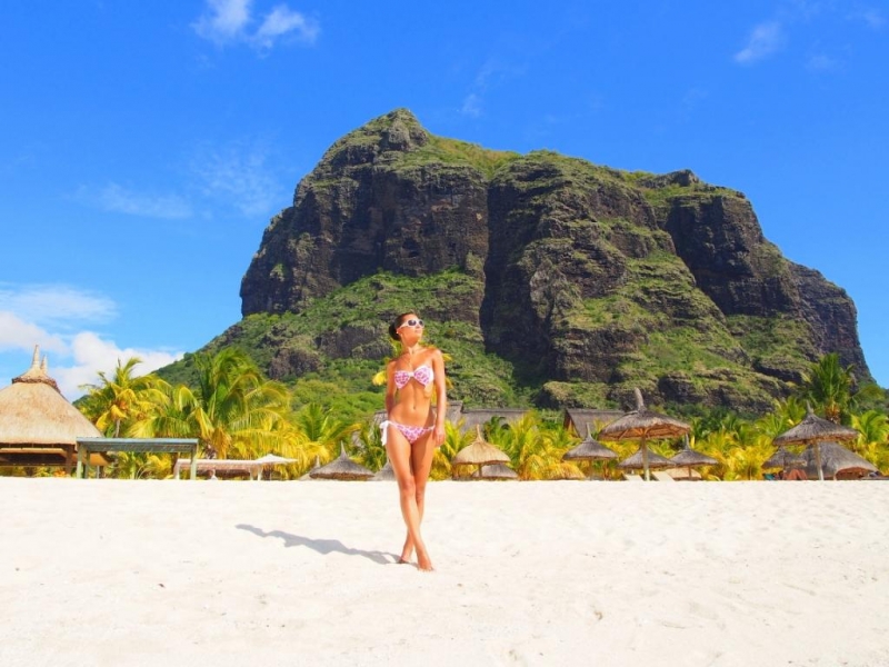 «Сначала Бог увидел Маврикий, а потом  создал рай. По его образу и подобию» Марк Твен