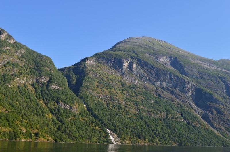 Неожиданное путешествие в Норвегию на своём авто с палаткой. Август 2015г.