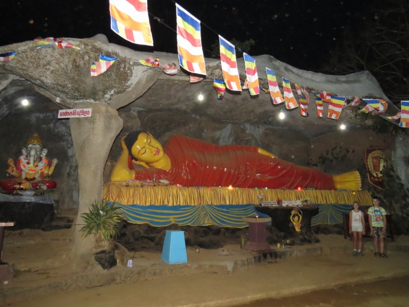 Шри-Ланка в феврале-марте 2016 г. Пляжи и треккинги (нетуристические места).