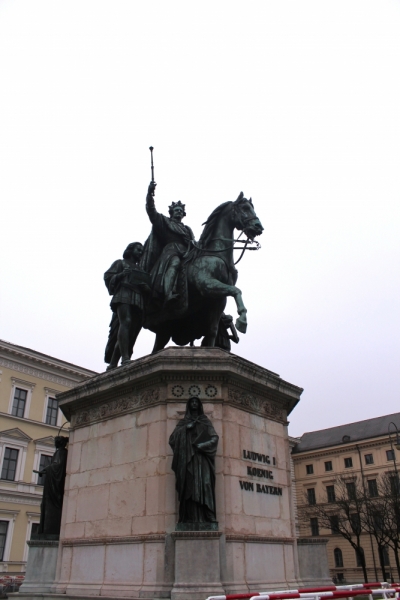 Мюнхен + замки + Траусниц. Январь 2016.