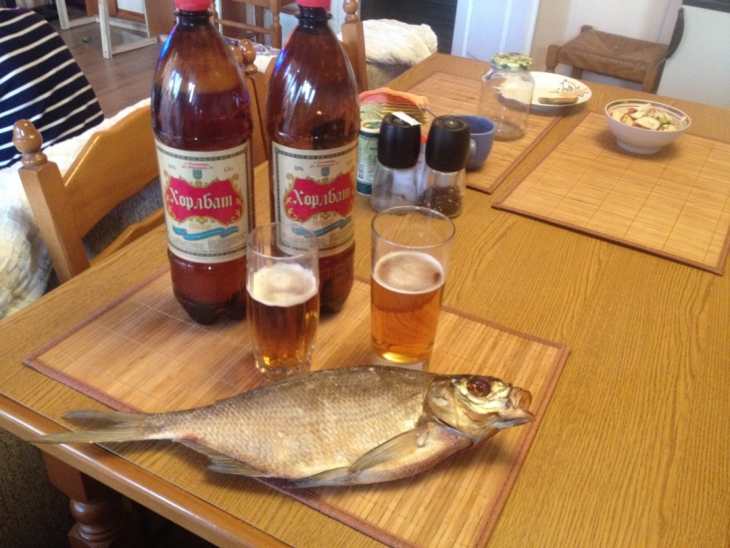 Принял на грудь, скажи что-нибудь! Трезвым вход запрещён!