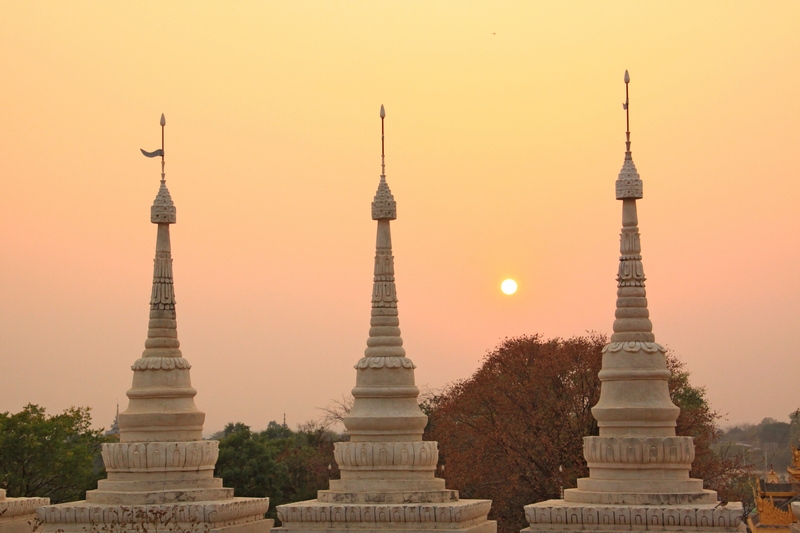 Мьянма весной. Затерянный мир золотых ступ и сияющих улыбок. От Mawlamuine до Monywa